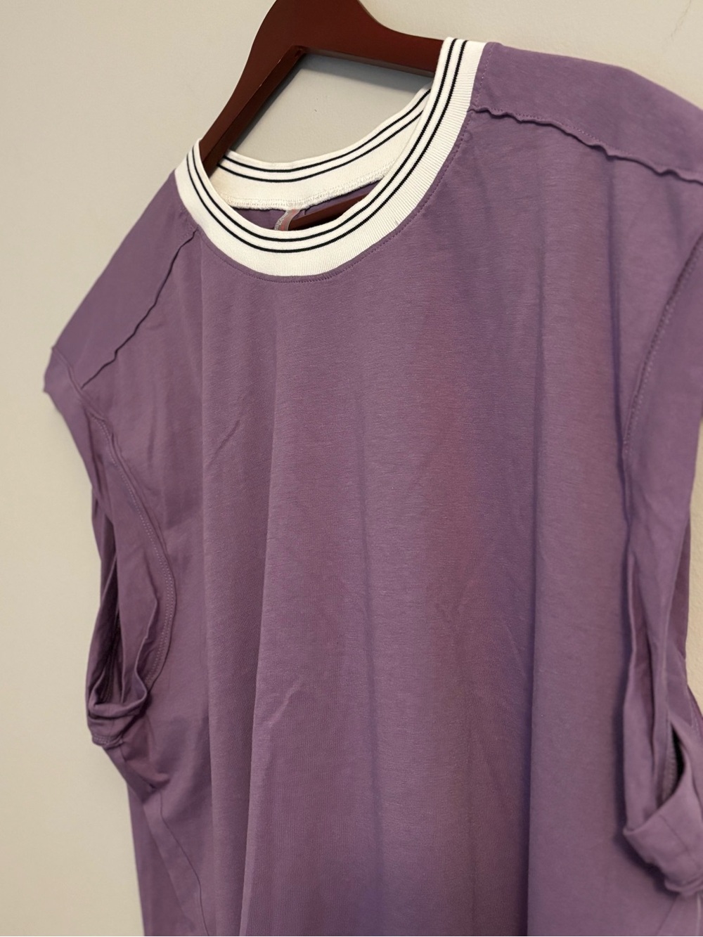 FP Movement, XL Don't Sweat It Top/Tee, Curved Arm Sleeve Violet Purple Oversize - Picture 3 of 10